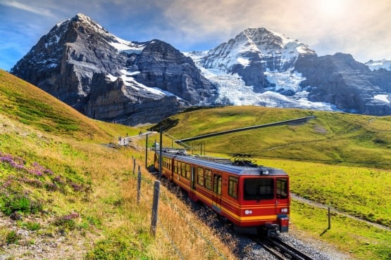 В «обіймах» Альп: ТОП-5 найпрекрасніших міст Швейцарії