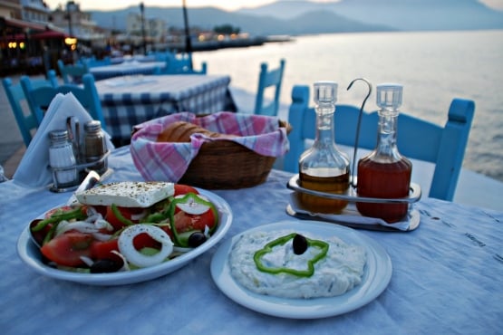 Лутракі: 10 причин відпочити на цьому грецькому курорті