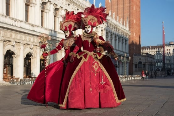 Чари Венеційського карнавалу: як вся Венеція перетворюється на театр