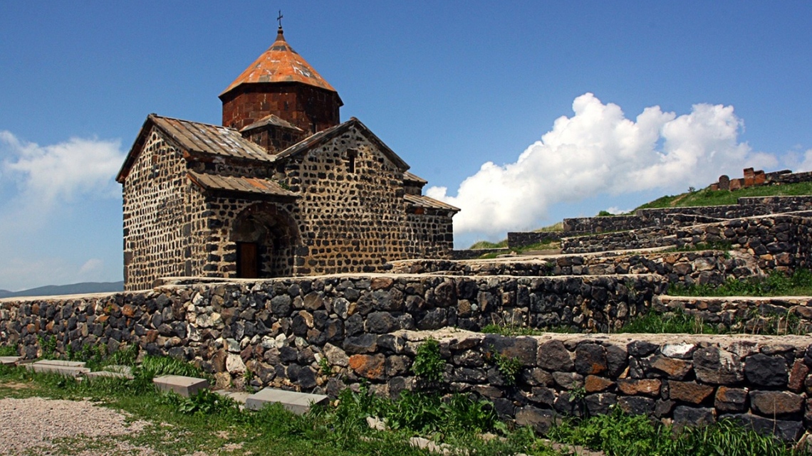 В Армению к самой длинной канатке