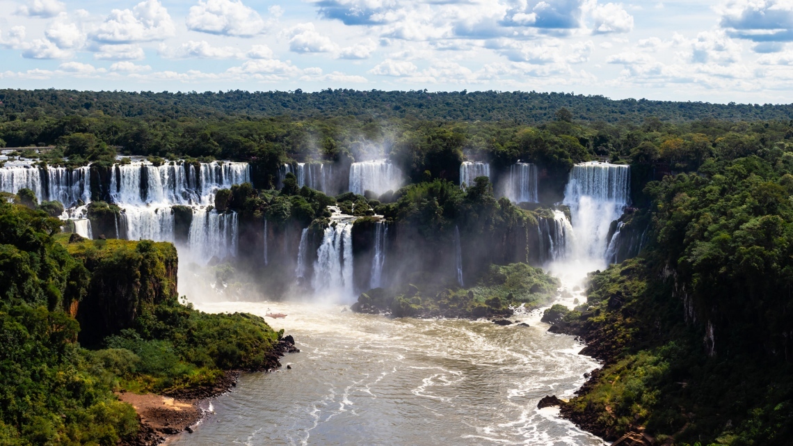 Південноамериканській мікс: кайпірінь'я, танго, водоспади. Груповий тур Бразилія-Аргентина