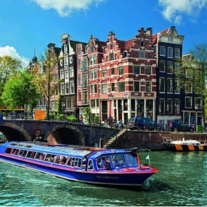 Амстердам – місто, яке ніколи не спить