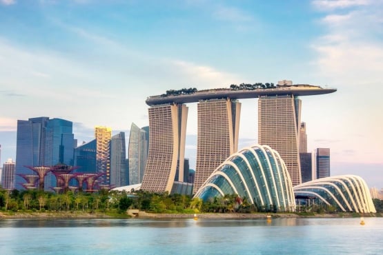 Сінгапур: сучасне місто-держава на кордоні