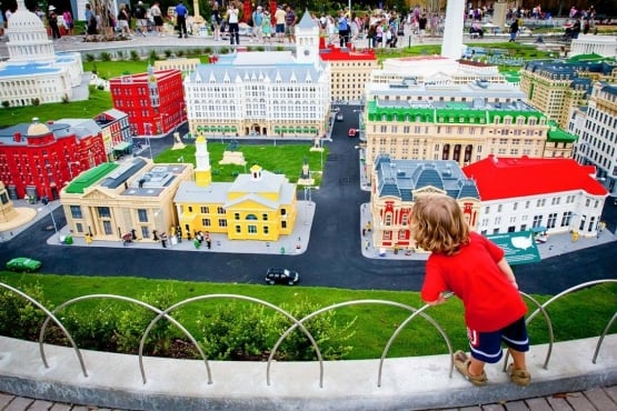 Європа для дітей: 10 найкращих парків розваг та атракціонів