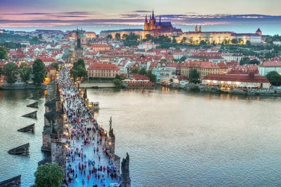 За що туристи люблять Прагу: місто сотні шпилів та легенд