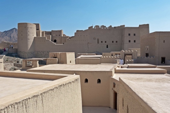 Восточная сказка Омана: музеи, крепости и роскошь