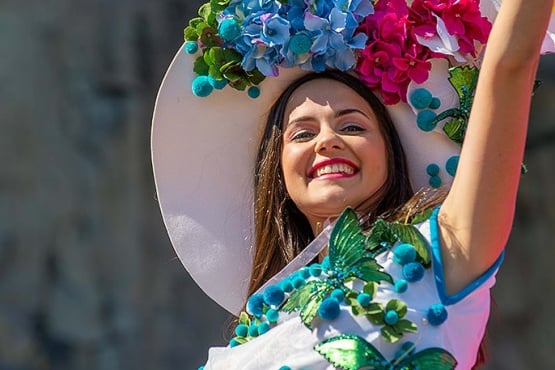 Фестиваль квітів і вина на Мадейрі - феєрія смаків, ароматів і краси