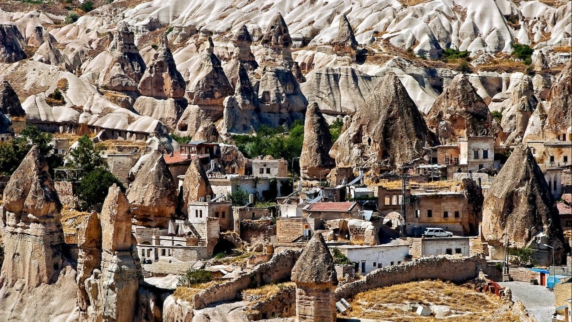 Другая Турция: Каппадокия и сокровищницы древней Месопотамии (Гёреме-Мардин)
