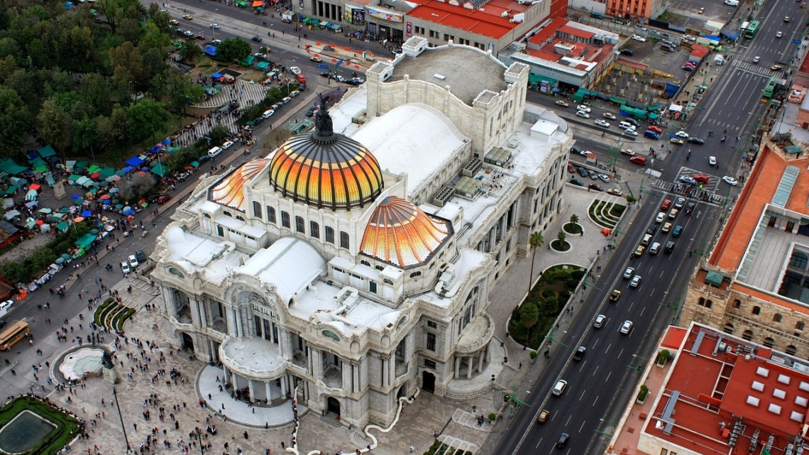 Экскурсионный тур из Мехико в Канкун: "Гран Мехико" 