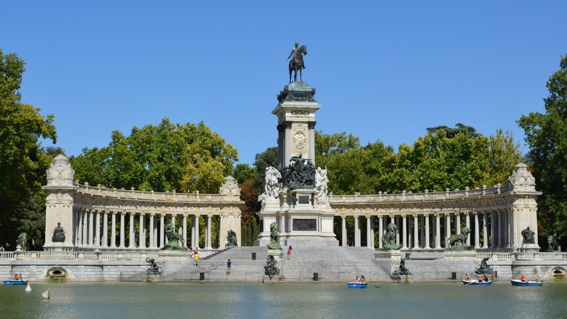 Експрес Мадрид - Валенсія - Барселона з відпочинком на Коста Брава. Авіатур