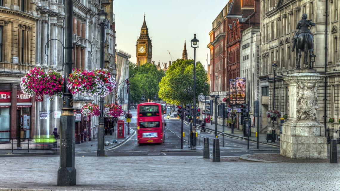 Феєричний Лондон + Единбург