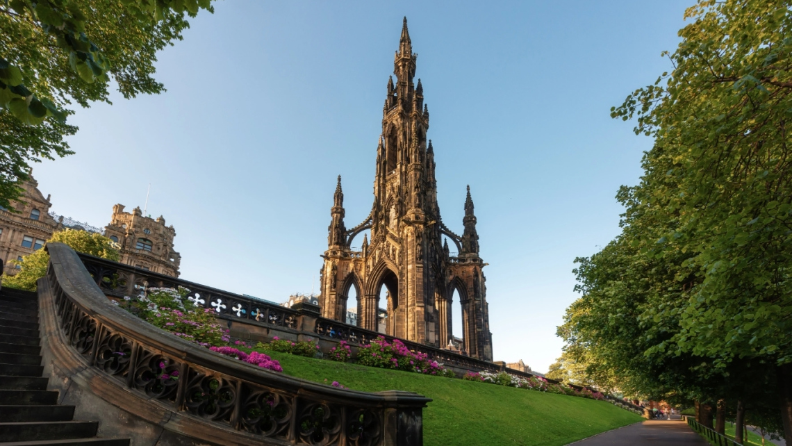 Феєричний Лондон + Единбург