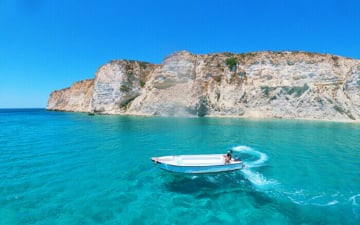 На море вже 27.07! Лутракі, Греція - актуальні знижки від базових готелів, авіа у вартості туру