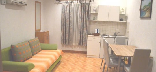 Aparthotel "JOZIPOVIC" 3*, Макарська 